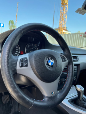 BMW 330, снимка 13