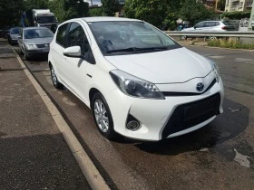 Toyota Yaris 1.5 HYBRIT, снимка 1