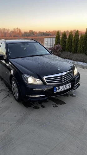 Mercedes-Benz C 220, снимка 12