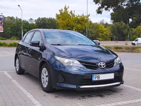 Обява за продажба на Toyota Auris 1.3 VVT-i* 99 kc* 2015г* EURO 5B ~14 750 лв. - изображение 1
