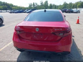 Alfa Romeo Giulia TI* SPORT* Q4* КОЖА* ПОДГРЕВ* ПАНОРАМА* КАМЕРА*  | Auto.bg — изображение 15