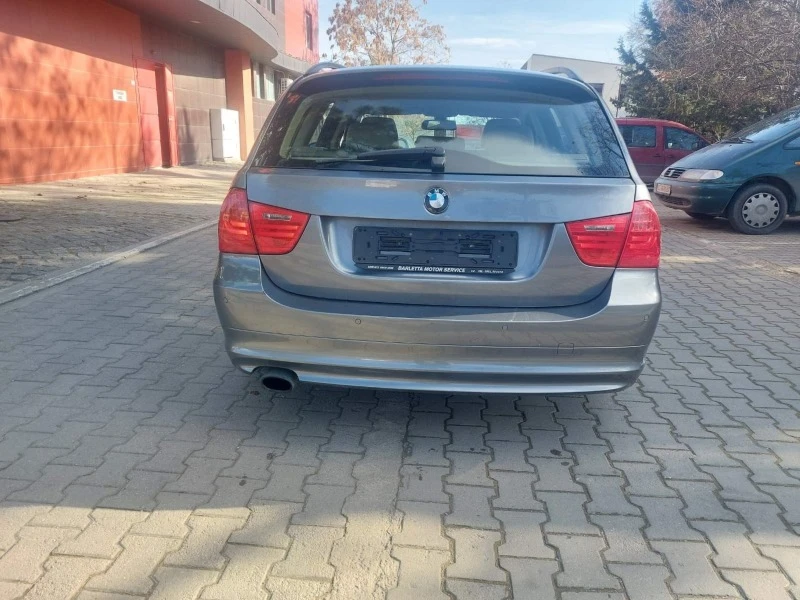 BMW 320 2010  automat, снимка 5 - Автомобили и джипове - 44114285