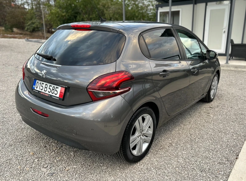 Peugeot 208 FACELIFT 1.2i Puretech EURO6, снимка 6 - Автомобили и джипове - 47550963