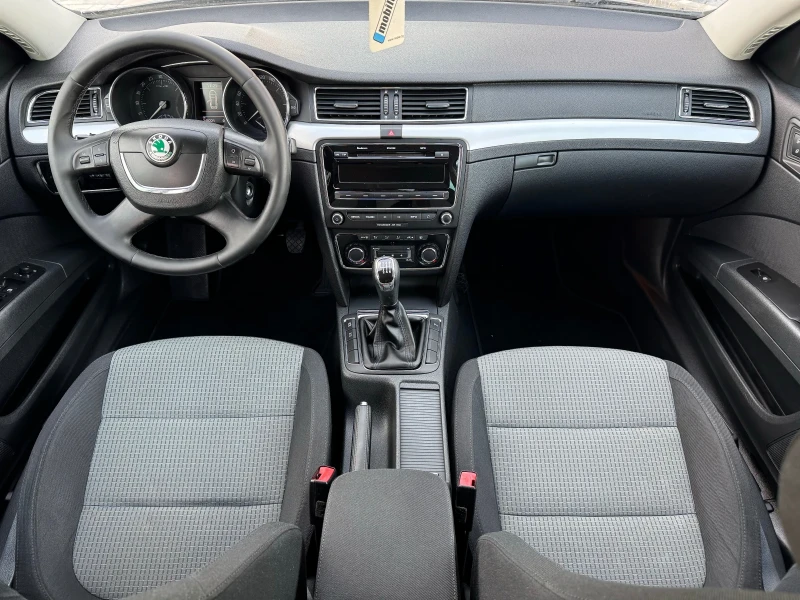 Skoda Superb 2.0 TDI / ELEGANCE / PARKTRONIC , снимка 10 - Автомобили и джипове - 51119438