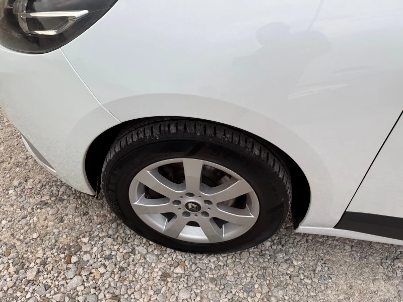 Renault Scenic 1, 5 DCI 110кс. РЕАЛНИ 171000км., снимка 15 - Автомобили и джипове - 51548544