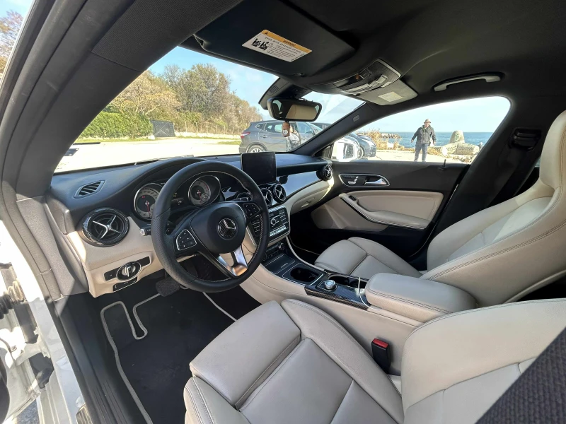 Mercedes-Benz CLA 250, снимка 5 - Автомобили и джипове - 52257826
