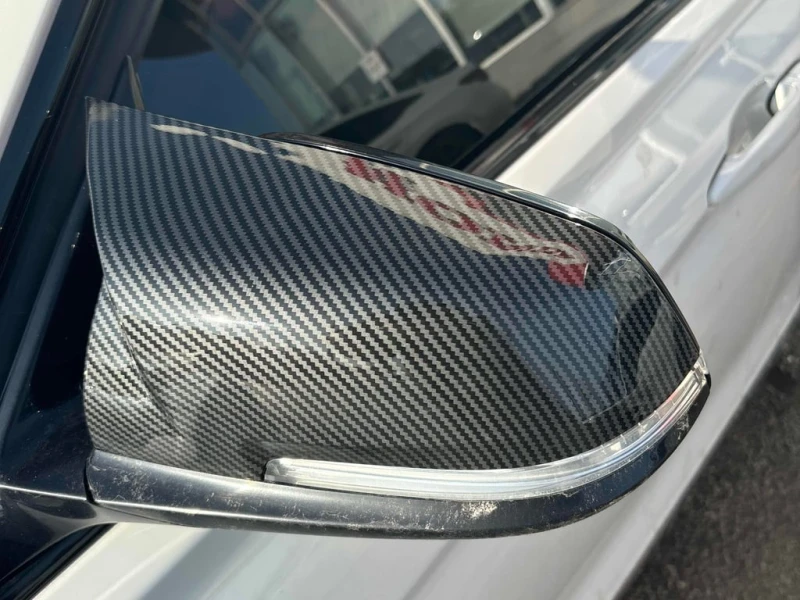 BMW 335 * 335i xDrive * CARFAX * БЕЗ ПЪРВОНАЧАЛНА ВНОСКА, снимка 11 - Автомобили и джипове - 53048053