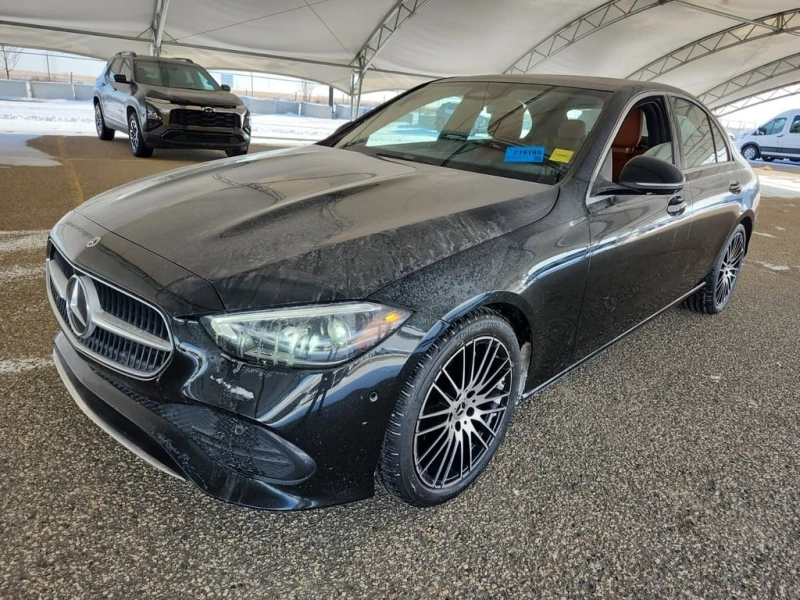 Mercedes-Benz C 300 / ОБДУХВАНЕ / 360 / PANO / CARFAX