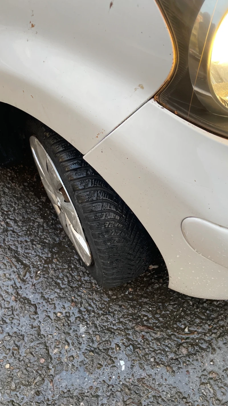 Toyota Aygo, снимка 2 - Автомобили и джипове - 53248511