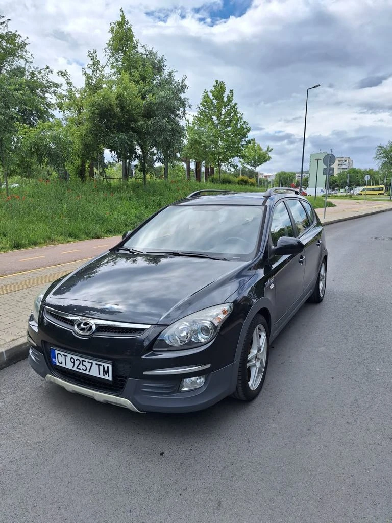 Hyundai I30 1, 4 CW blue Classic - изображение 4