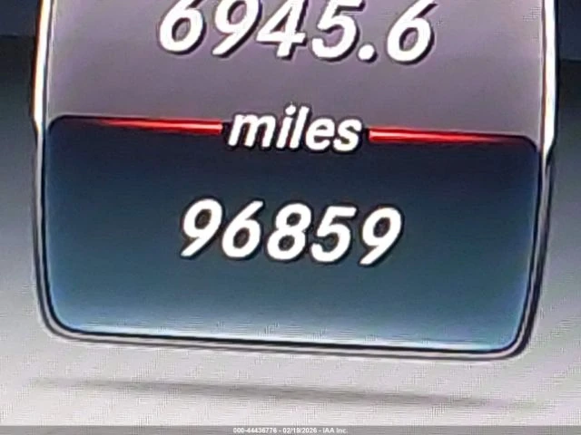 Mercedes-Benz C 300 * ПАНОРАМА* KEYLESS* КОЖА* ПОДГРЕВ* КАМЕРА, снимка 13 - Автомобили и джипове - 53938312