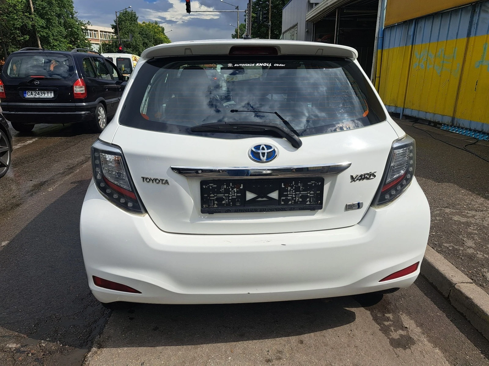 Toyota Yaris 1.5 HYBRIT - изображение 6