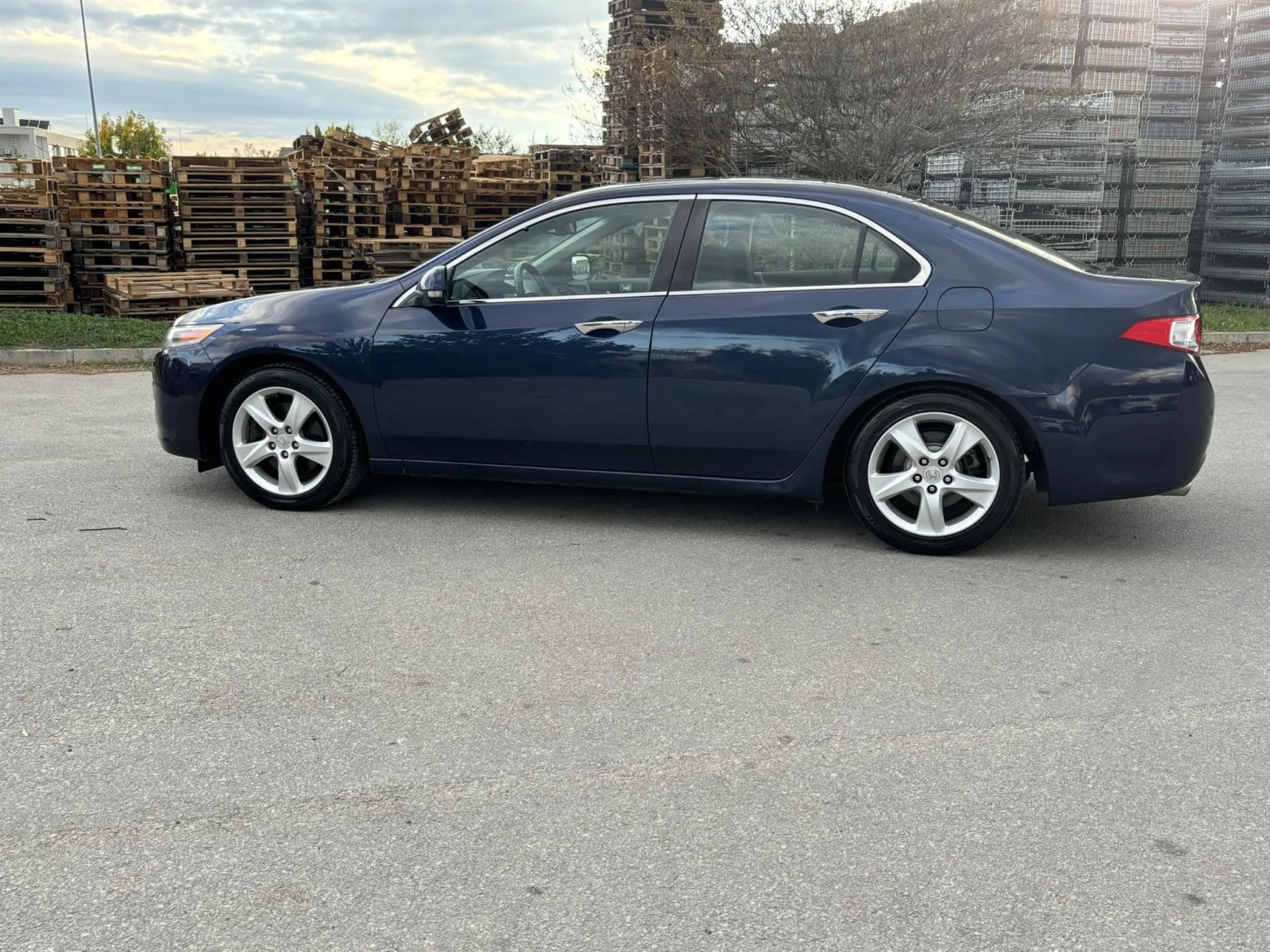 Honda Accord 2.4 БЕНЗИН-ГАЗ - изображение 6