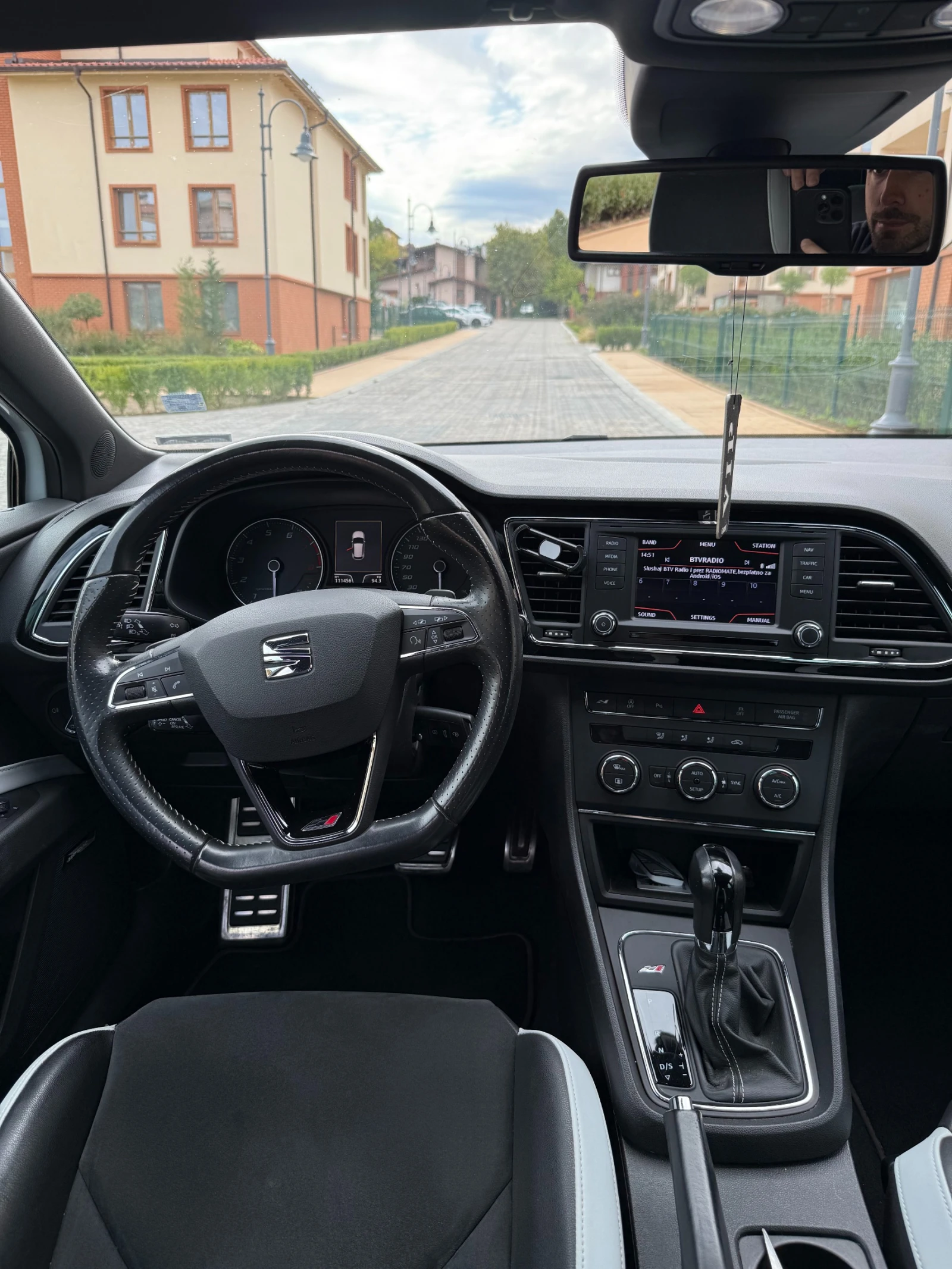 Seat Leon Cupra 2.0 - изображение 9