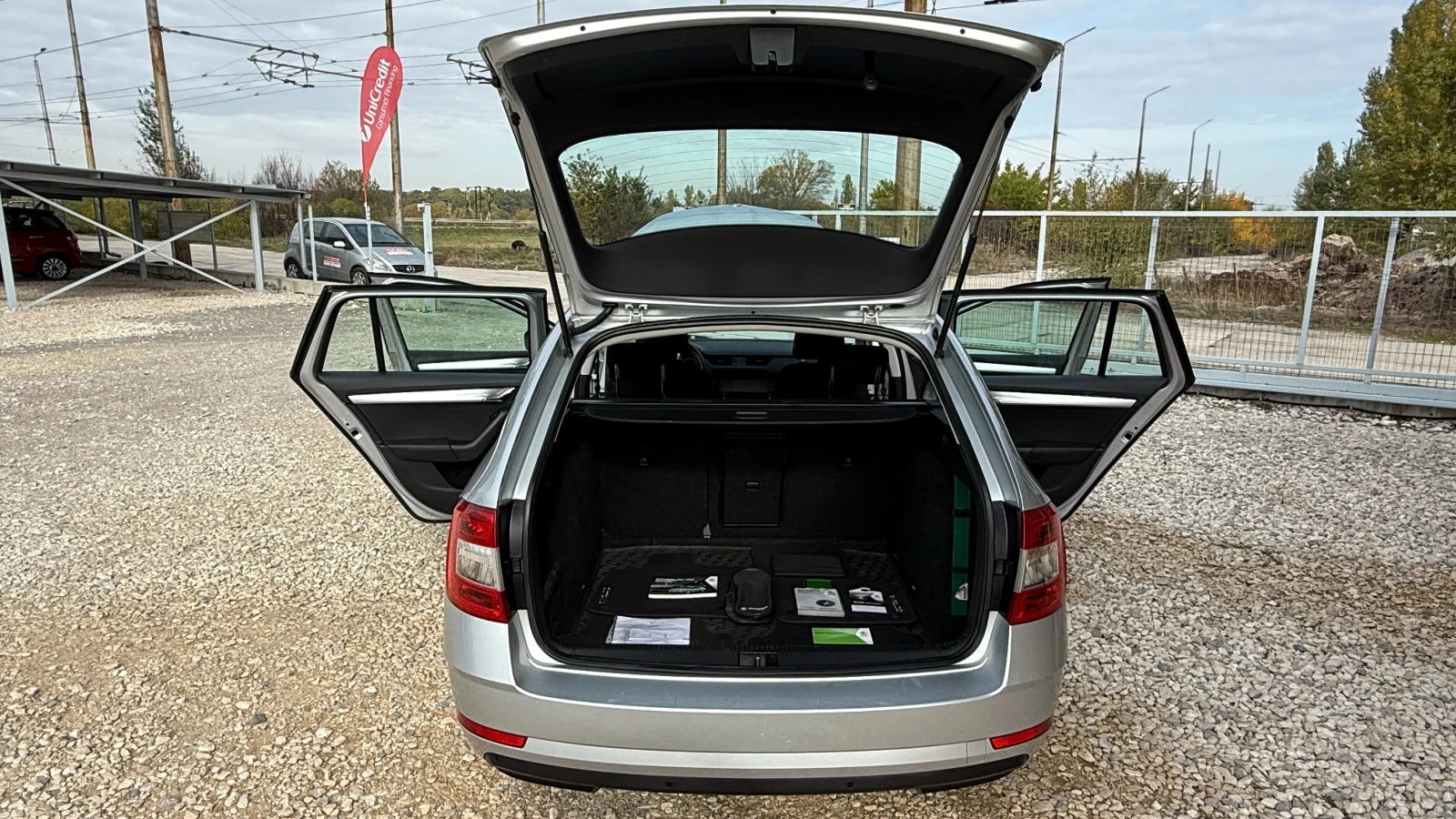 Skoda Octavia 1.6TDI-116ps-EURO 6B-NAVI-LED-НОВ ВНОС ОТ ИТАЛИЯ - изображение 9