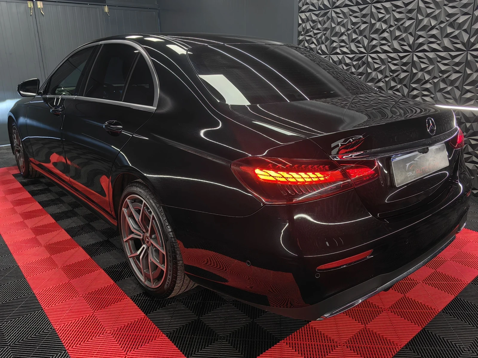 Mercedes-Benz E 220 4 MATIC* FACE* CAR PLAY* AMG PACK | Mobile.bg   3