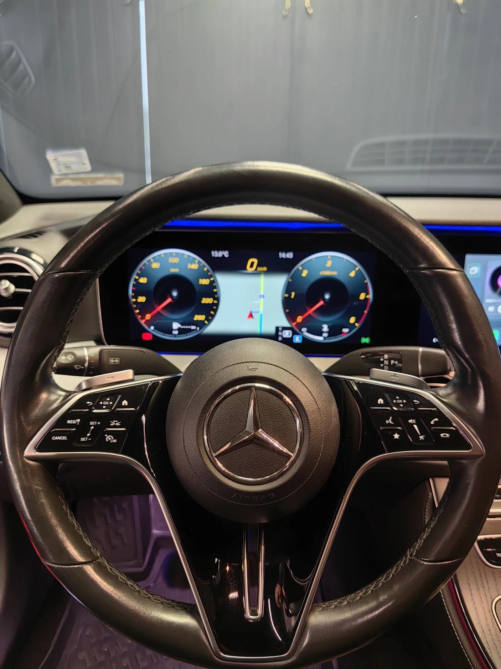 Mercedes-Benz E 220 4 MATIC* FACE* CAR PLAY* AMG PACK | Mobile.bg   12