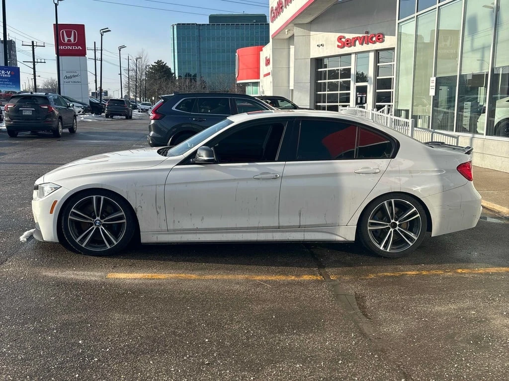BMW 335 * 335i xDrive * CARFAX * ��� ������������ ������ | Mobile.bg � ����������� 2