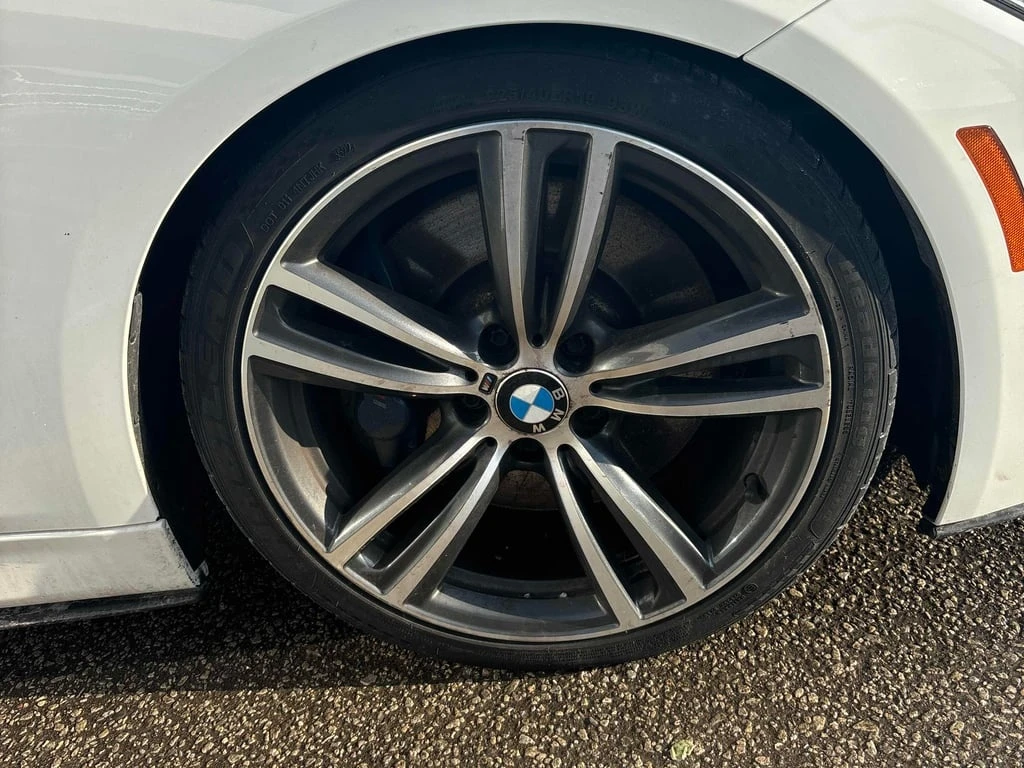 BMW 335 * 335i xDrive * CARFAX * ��� ������������ ������ | Mobile.bg � ����������� 7