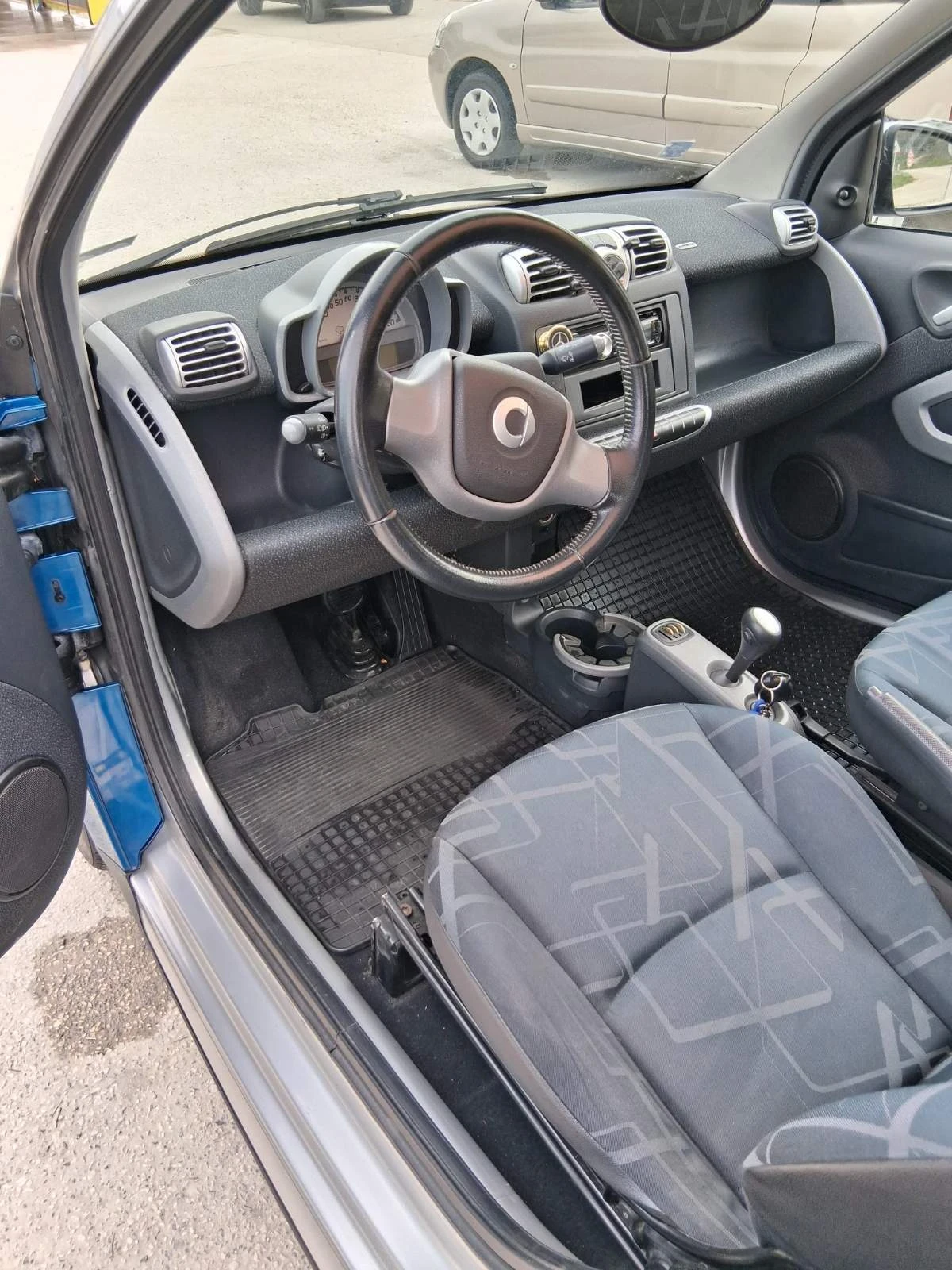 Smart Fortwo, снимка 4 - Автомобили и джипове - 54221000