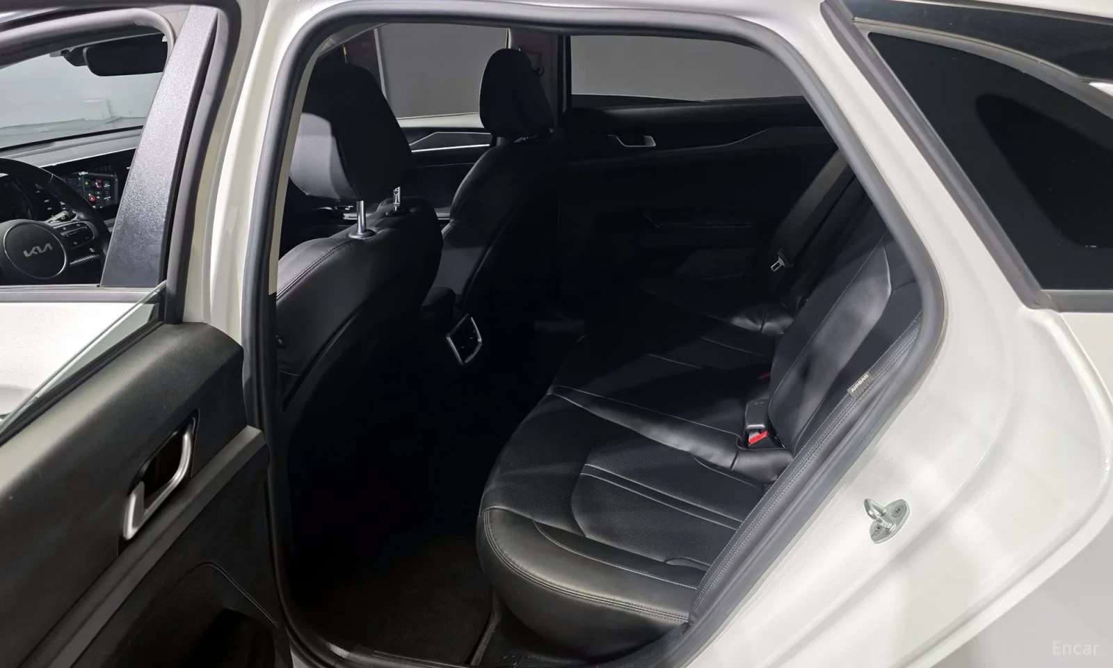 Kia K5 Trendy, снимка 13 - Автомобили и джипове - 54225127