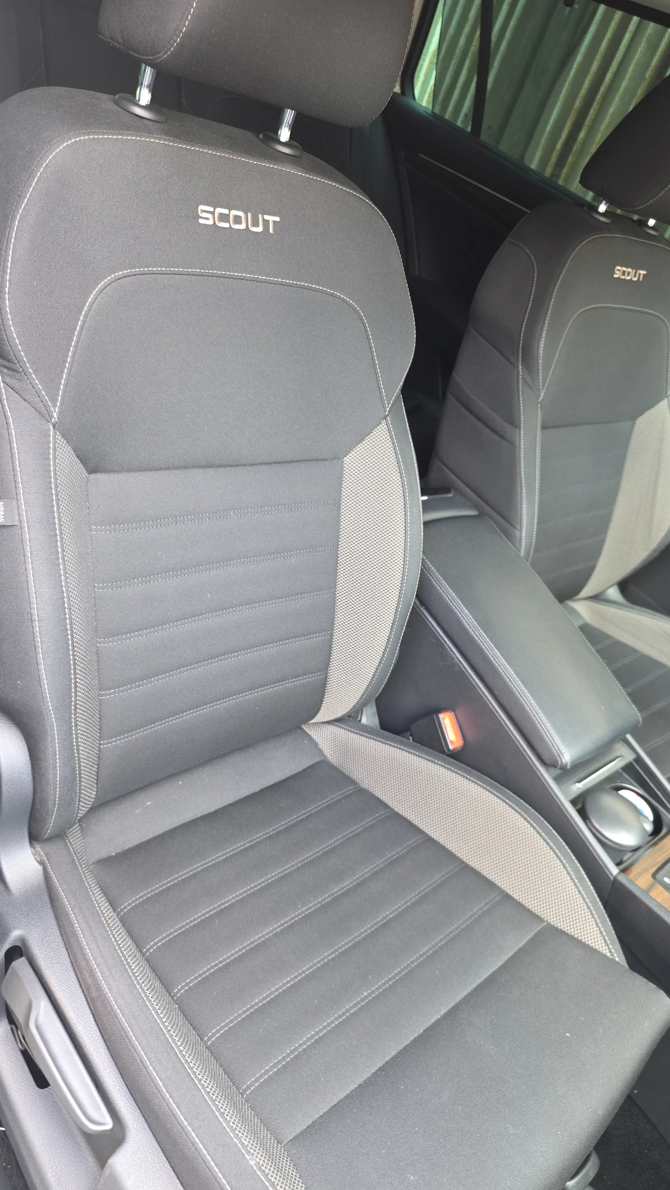 Skoda Superb Scout, снимка 6 - Автомобили и джипове - 54260264