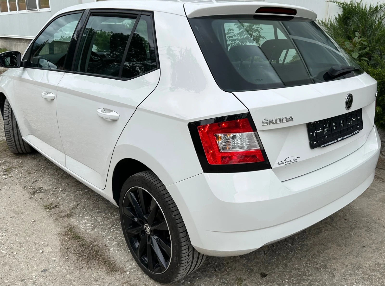 Skoda Fabia 1.0tsi 80000km, снимка 6 - Автомобили и джипове - 54624940