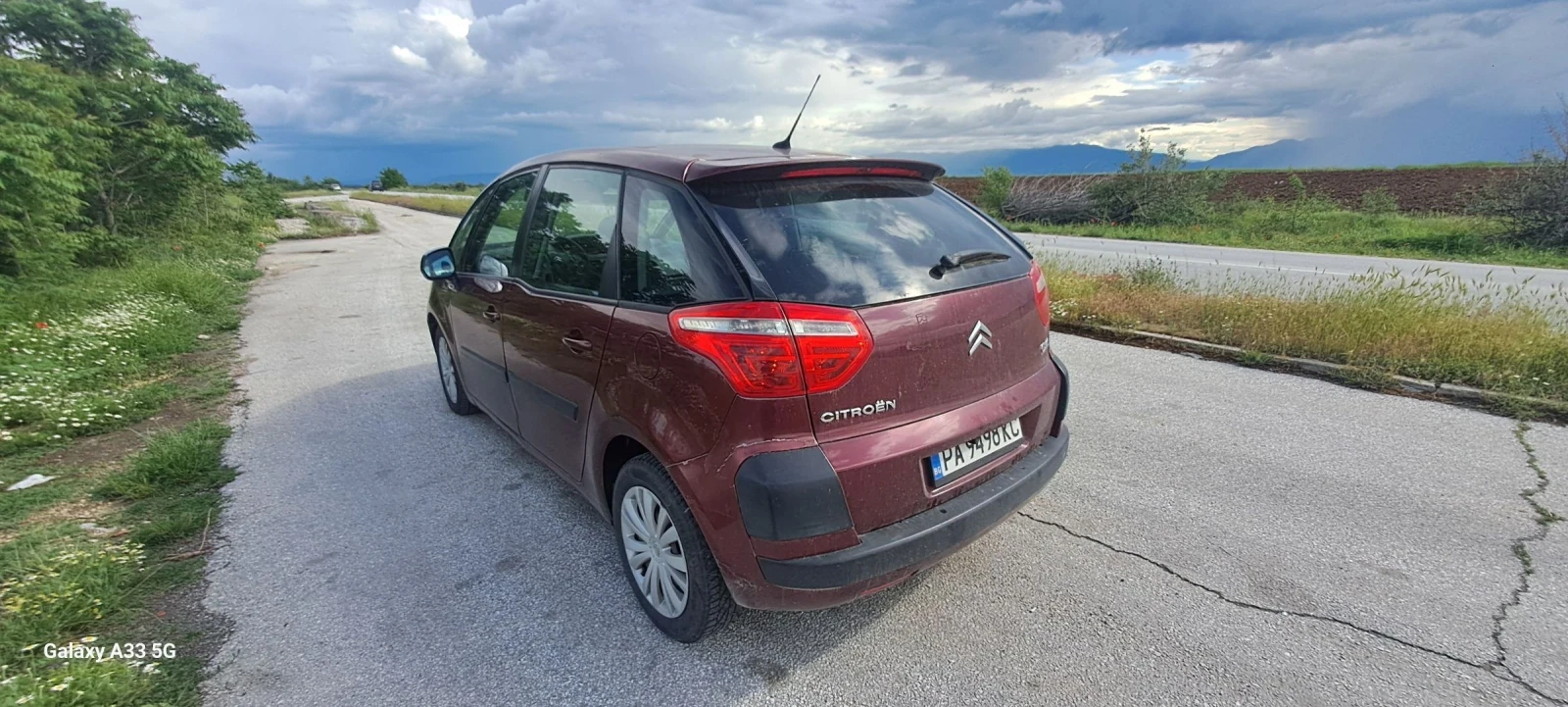 Citroen C4 Picasso 1.8 125, снимка 3 - Автомобили и джипове - 54993403