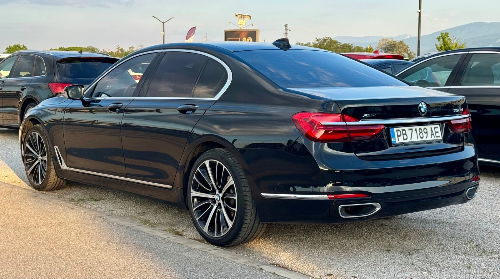 BMW 730 X-DRIVE LUXURY, снимка 4 - Автомобили и джипове - 54699743