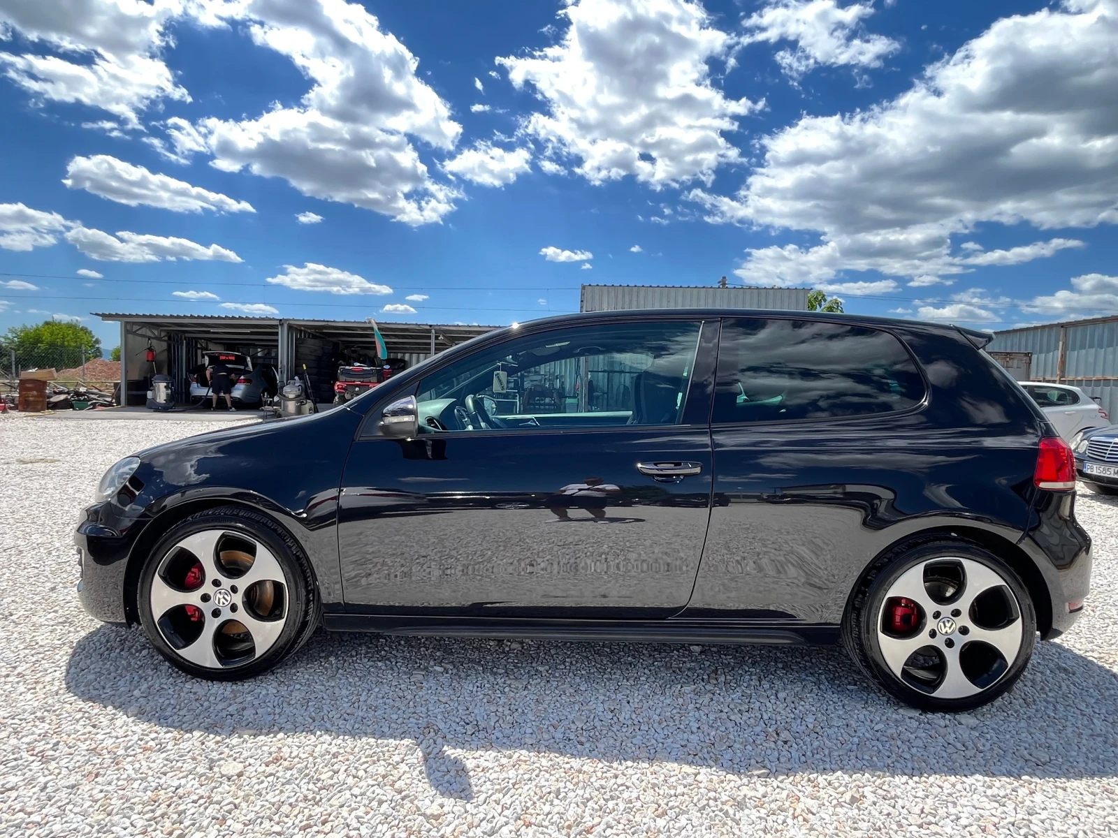VW Golf 2.0 GTI, 211ck, 6скорости, ЛИЗИНГ, снимка 4 - Автомобили и джипове - 54713197
