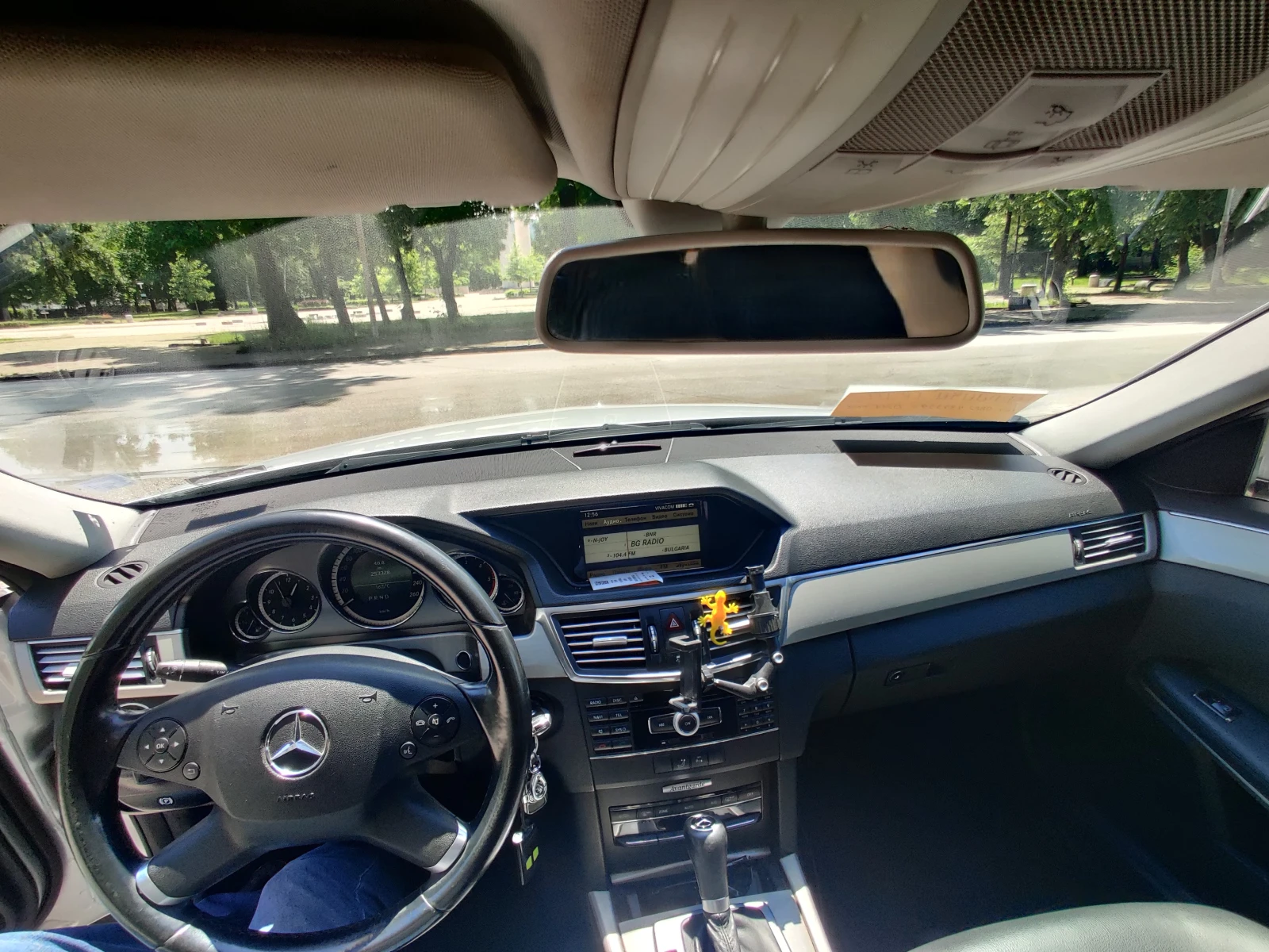 Mercedes-Benz E 250 CDI, снимка 9 - Автомобили и джипове - 54754330