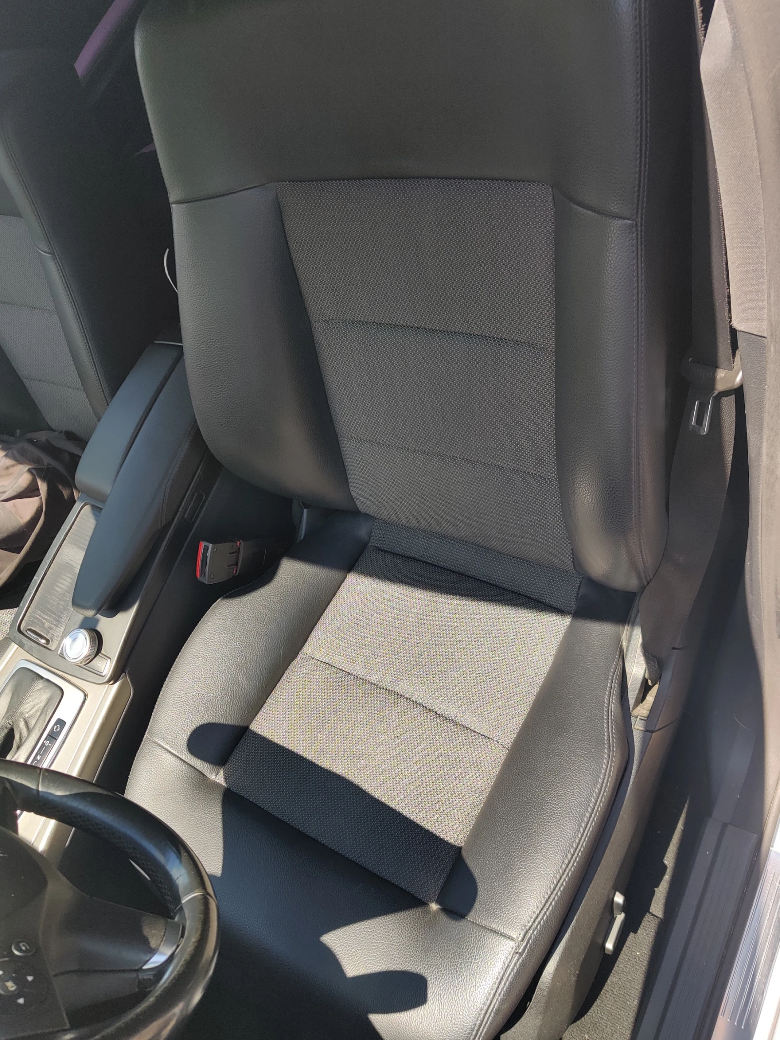 Mercedes-Benz E 250 CDI, снимка 12 - Автомобили и джипове - 54754330