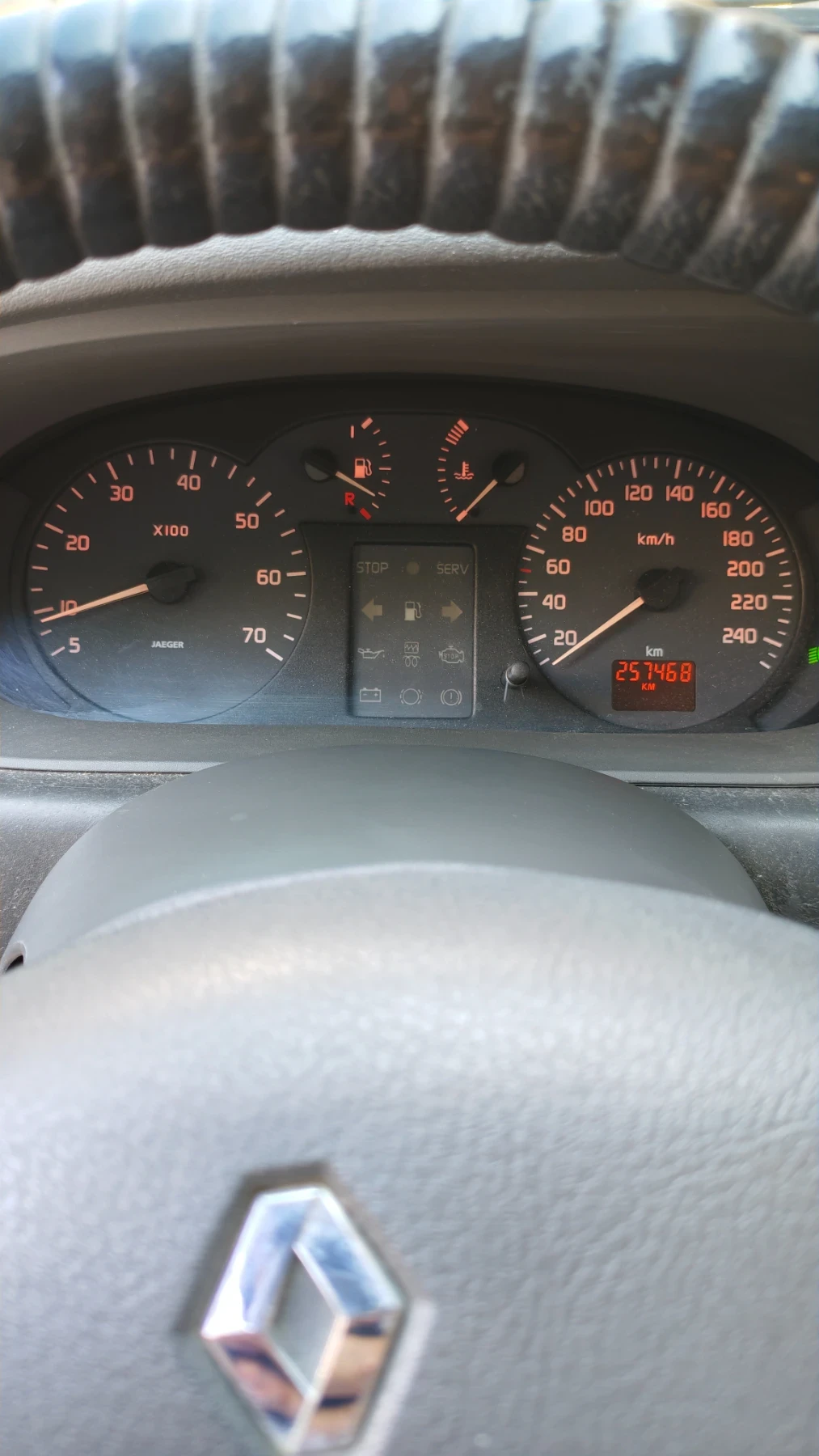 Renault Scenic, снимка 15 - Автомобили и джипове - 54805533