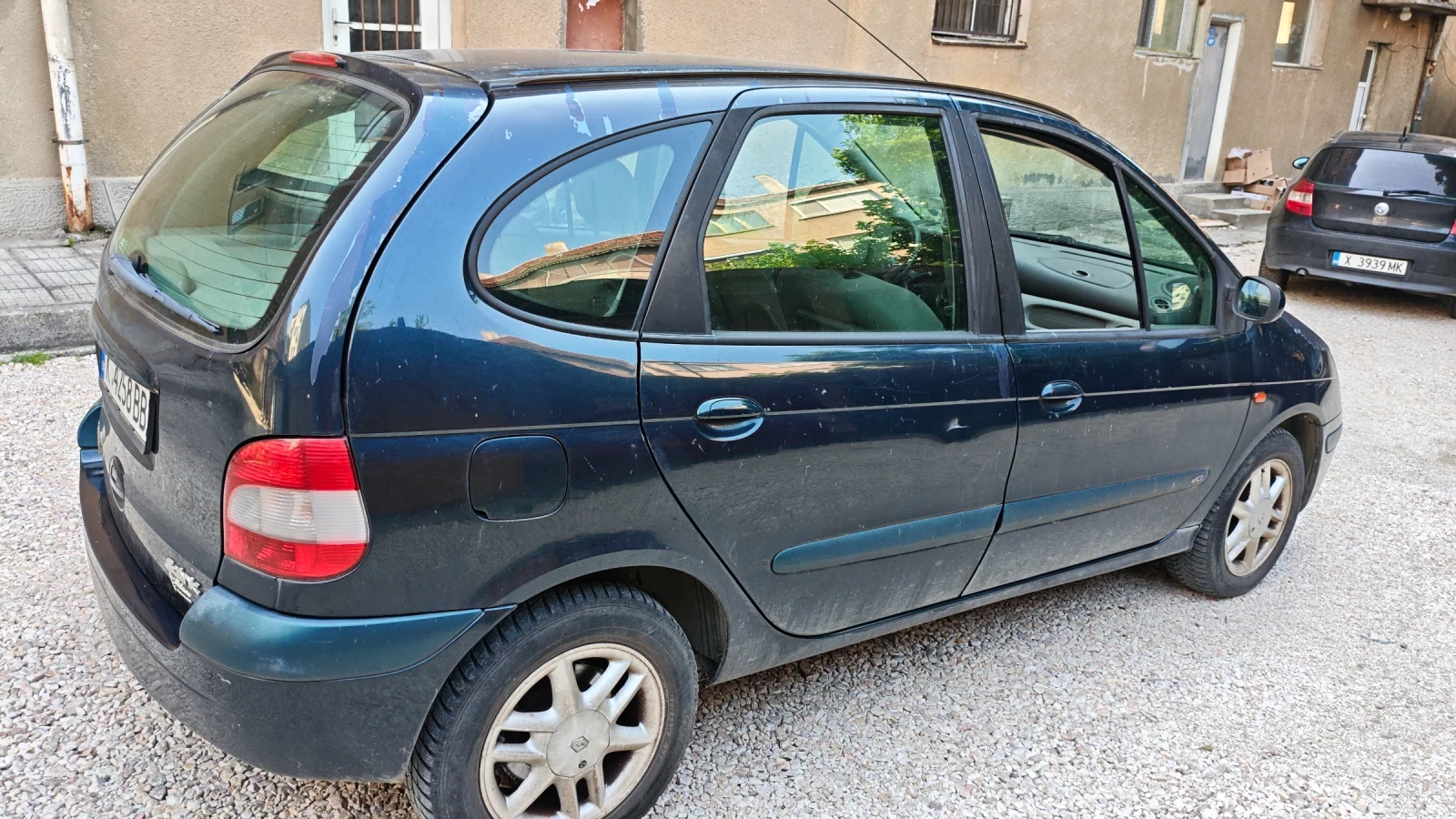 Renault Scenic, снимка 2 - Автомобили и джипове - 54805533