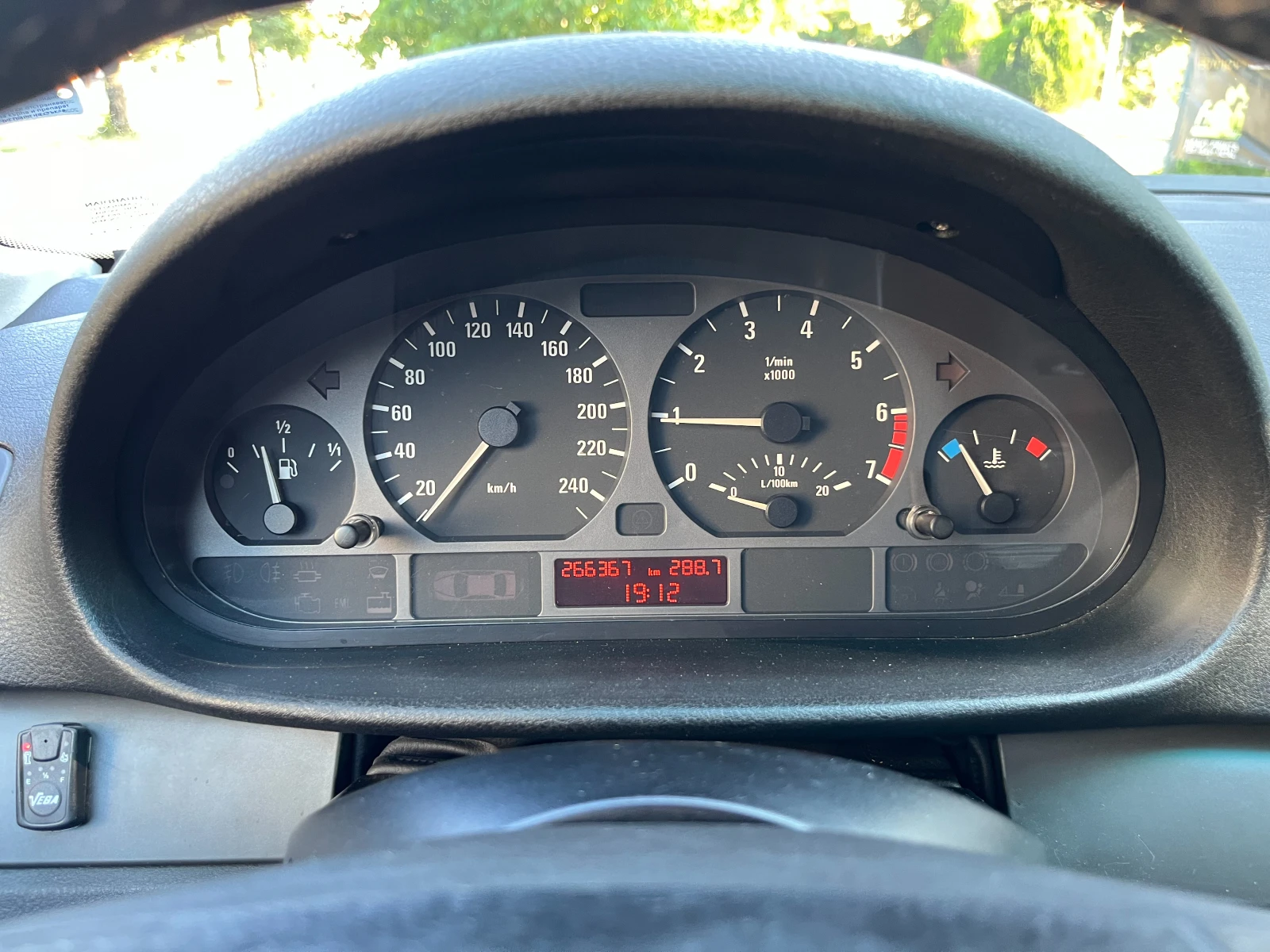 BMW 318 E46 318i, снимка 13 - Автомобили и джипове - 55099689