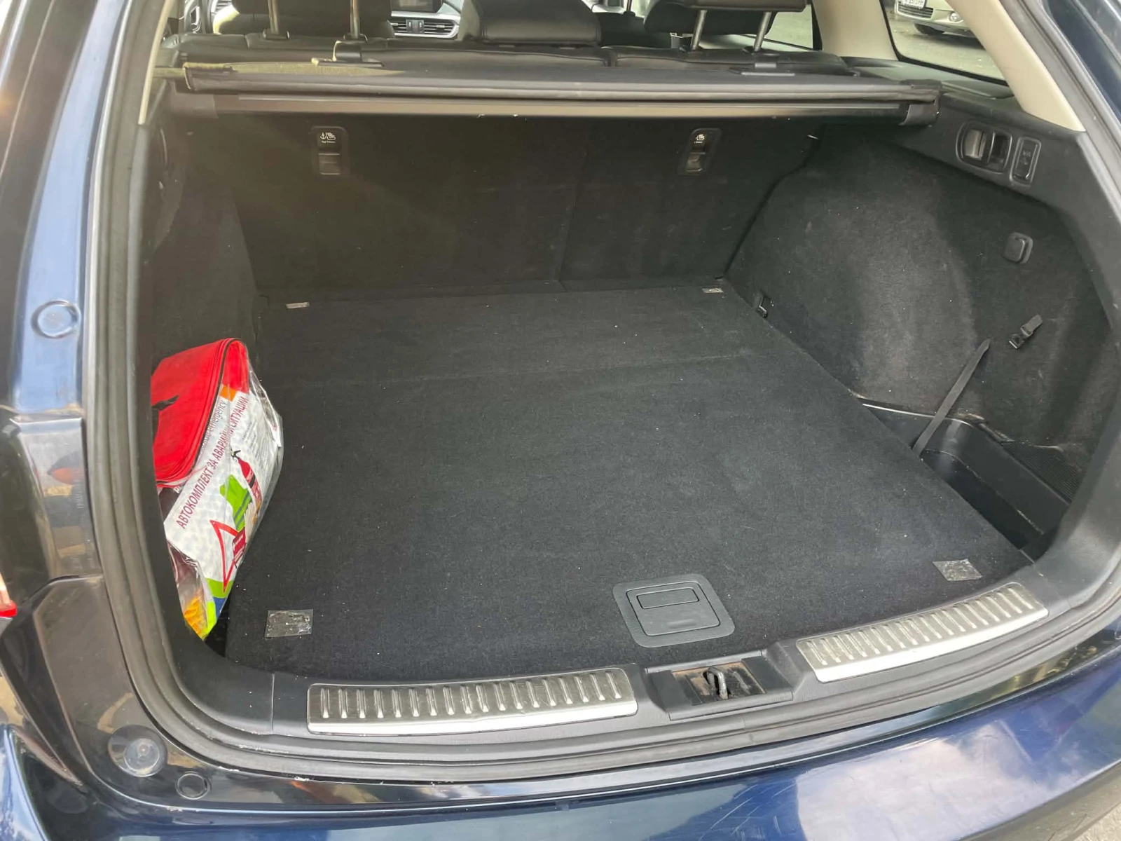 Mazda 6 Skyactiv 2, 2D , снимка 16 - Автомобили и джипове - 55348770