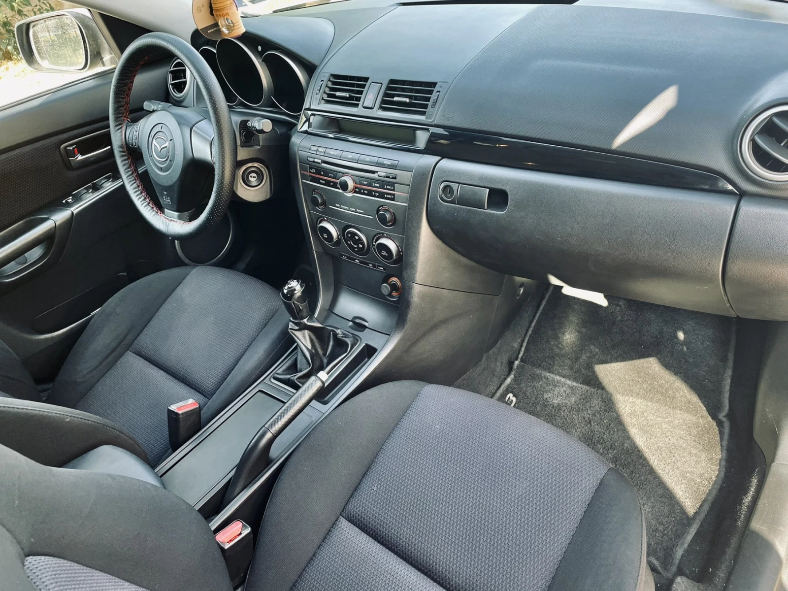 Mazda 3 2.0 MZR-CD 143 hp, снимка 4 - Автомобили и джипове - 55425831