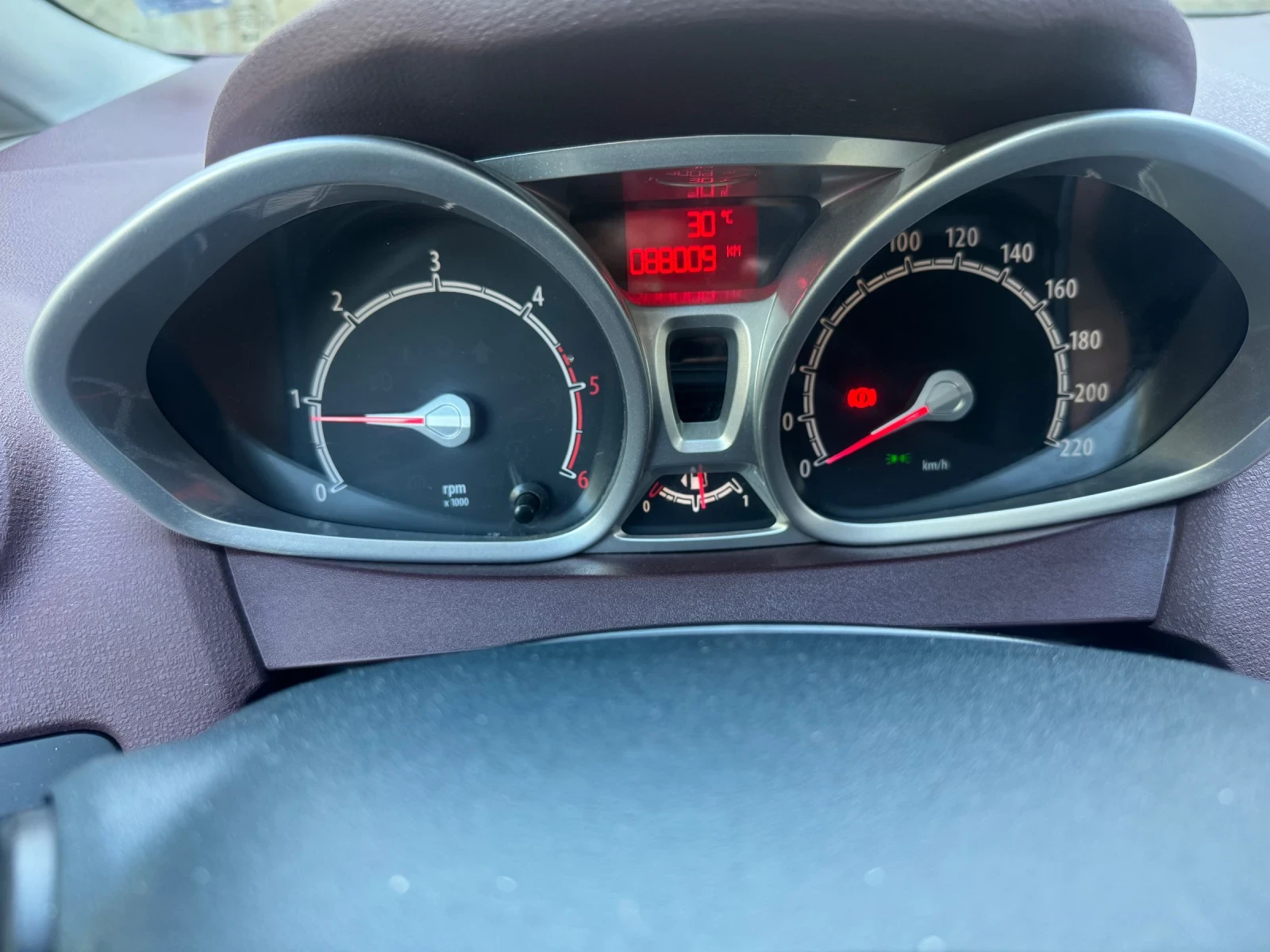 Ford Fiesta Ford Fiesta 1.4 TDCi, снимка 8 - Автомобили и джипове - 55992315