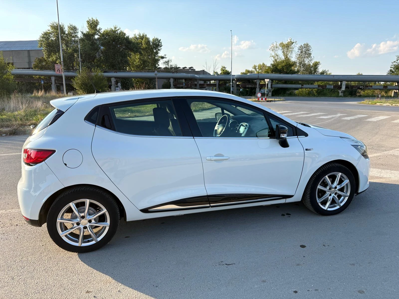 Renault Clio 1.5dci face, снимка 2 - Автомобили и джипове - 56162023