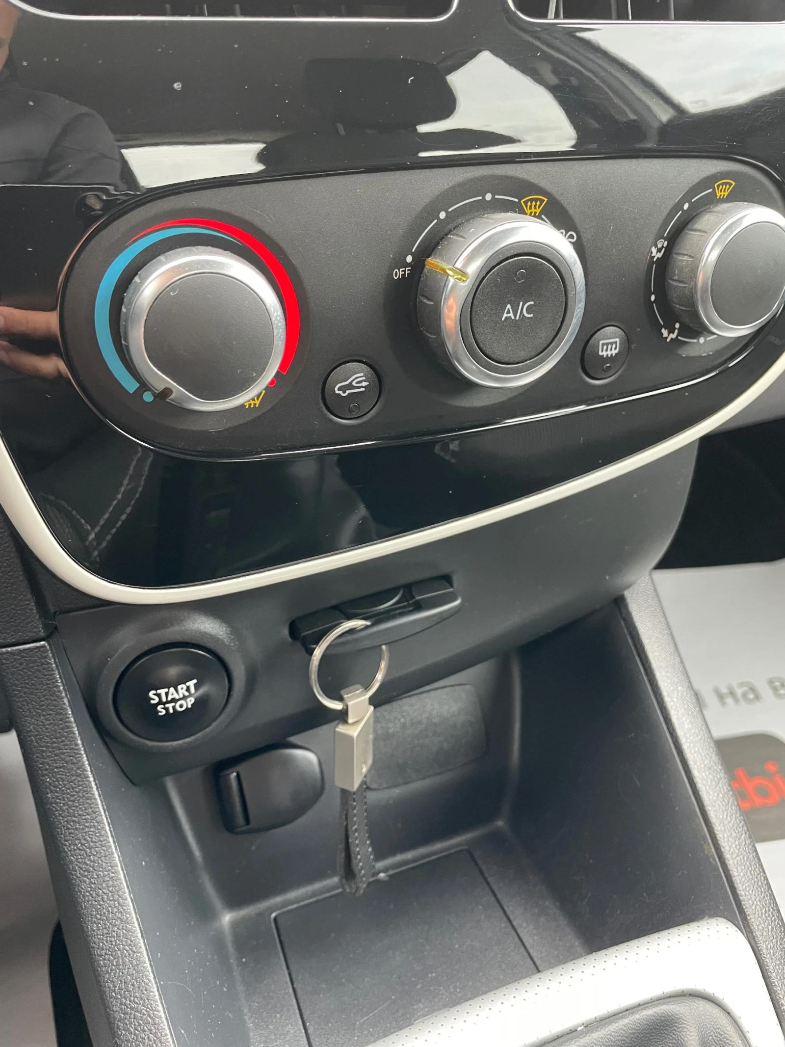 Renault Clio 4 1.5dci NAVI, Camera, Start-Stop, Cruise control, снимка 12 - Автомобили и джипове - 56162023