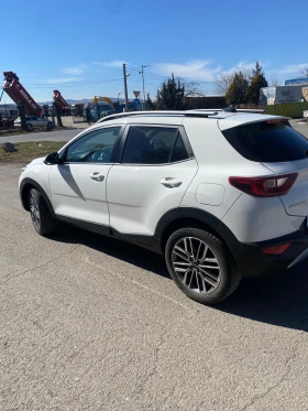 Kia Stonic 1.4   Navi , Камера 34000 км, снимка 12