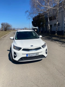 Kia Stonic 1.4   Navi , Камера 34000 км, снимка 1