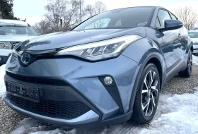 ������ Toyota C-HR