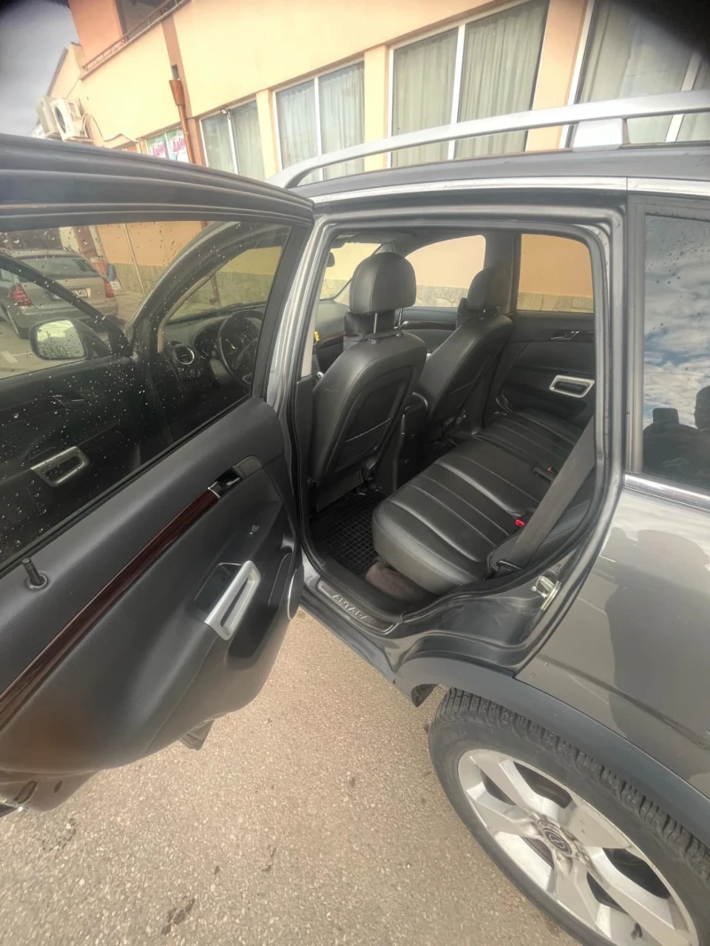 Opel Antara, снимка 6 - Автомобили и джипове - 48324695