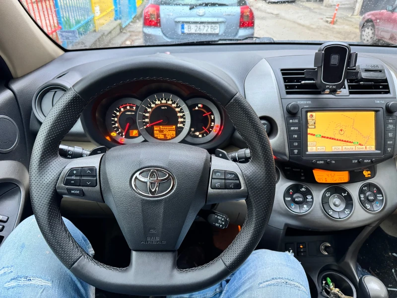 Toyota Rav4, снимка 2 - Автомобили и джипове - 49275124