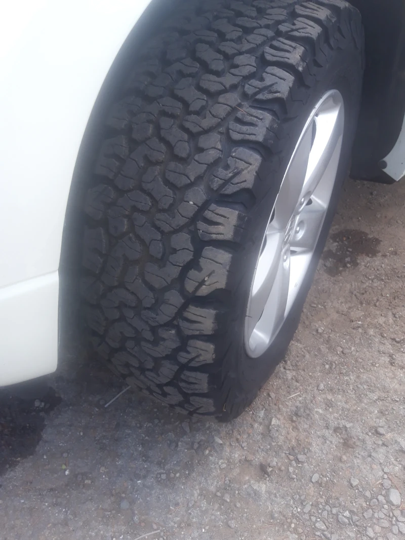 Suzuki Grand vitara, снимка 10 - Автомобили и джипове - 51694279