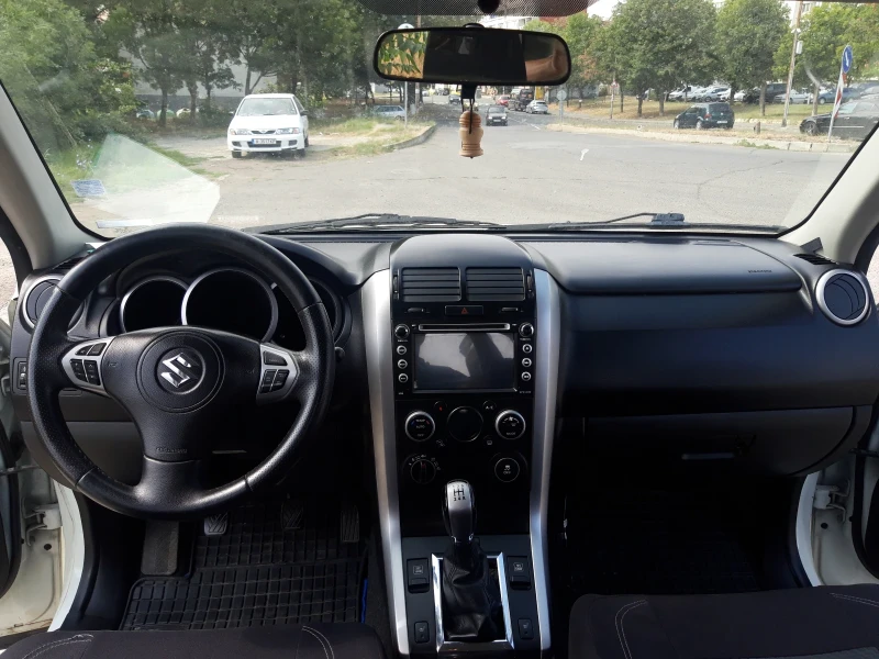 Suzuki Grand vitara, снимка 6 - Автомобили и джипове - 51694279