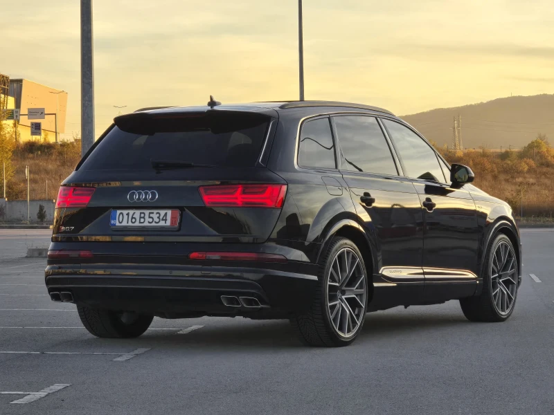 Audi SQ7 Топ състояние седем местен s-line, снимка 8 - Автомобили и джипове - 52239146