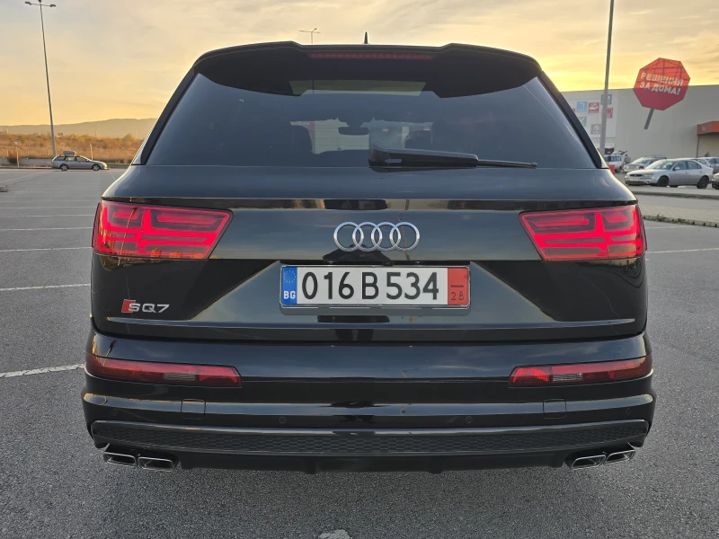 Audi SQ7 Топ състояние седем местен s-line, снимка 6 - Автомобили и джипове - 52239146