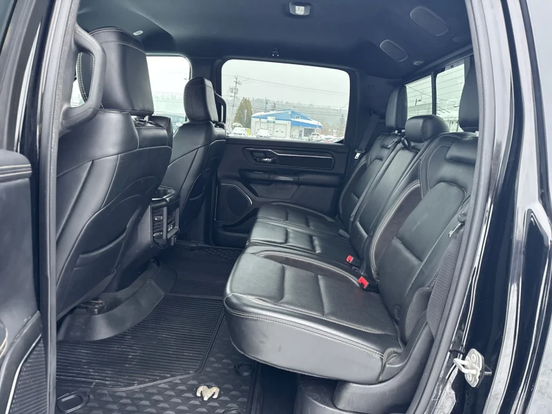 Dodge RAM 1500 4x4 Sport Crew Cab* CARFAX* ОПЦИЯ ЗА ФИНАНСИРАНЕ* , снимка 8 - Автомобили и джипове - 53173268